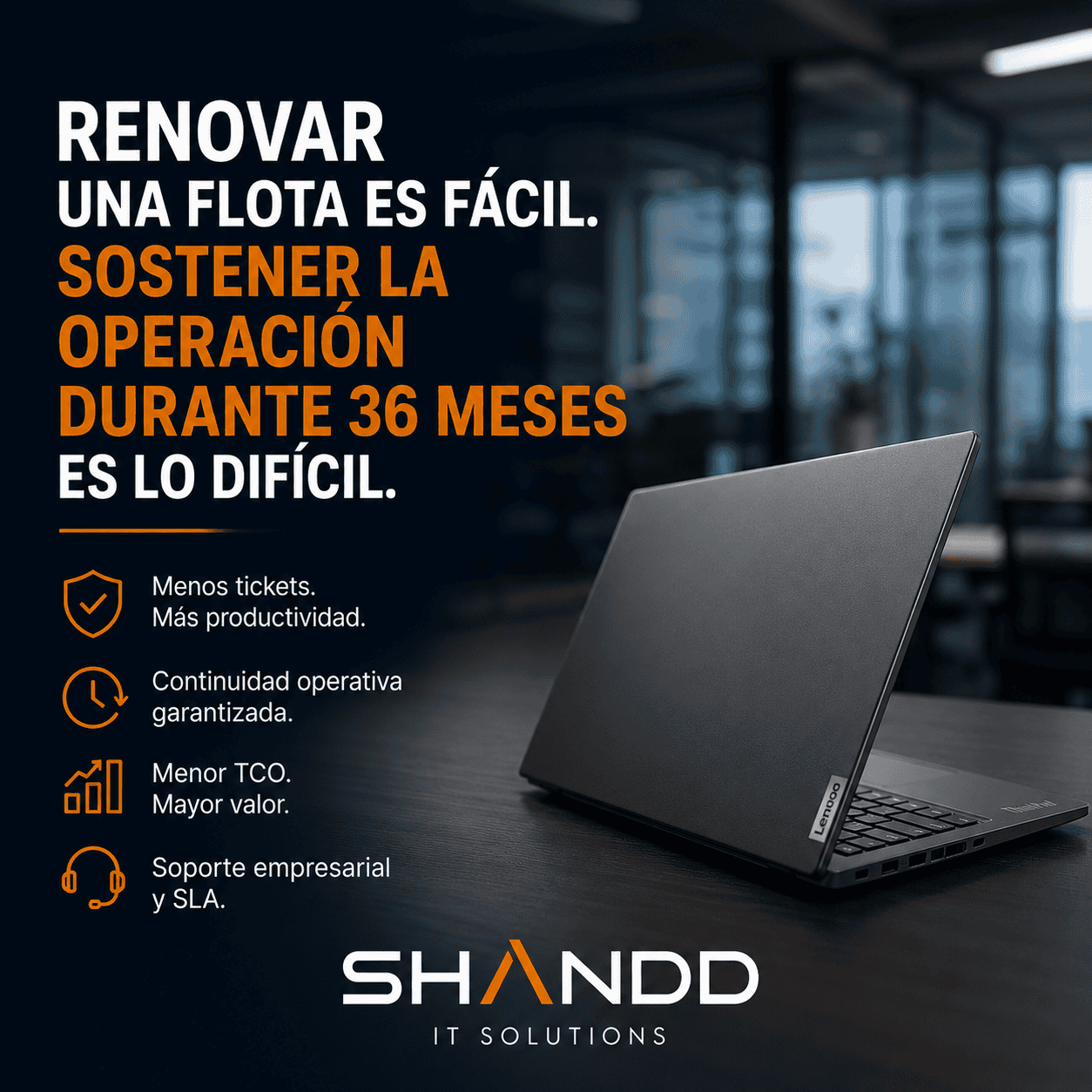Laptop Dell en oficina moderna, distribuidor oficial de Dell en España.